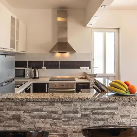 3 Bedroom Lovely Home In Sestanovac Sestanovac
