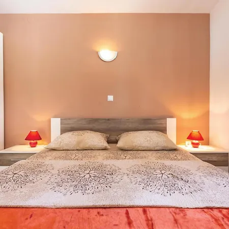 3 Bedroom Lovely Home In Sestanovac Sestanovac