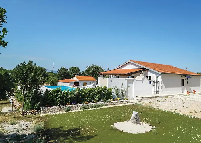 50 Vakantiehuis Šestanovac